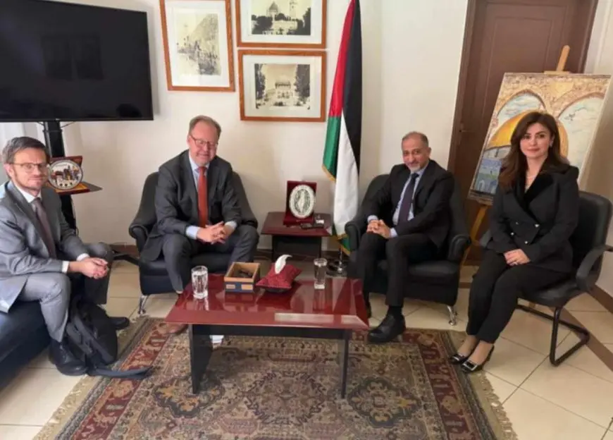 مندوب فلسطين بالجامعة العربية يستقبل نائب مدير إدارة الشرق الأوسط في وزارة الخارجية الفنلندية