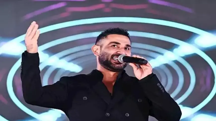 موقف طريف.. أحمد سعد يمازح جمهور حفل توزيع جوائز بيلبورد عربية
