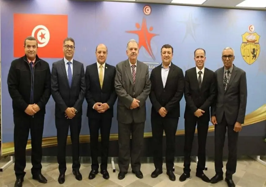 وزير الرياضة التونسي يستقبل رئيس الاتحادين المصري والأفريقي للجمباز لبحث التعاون المشترك