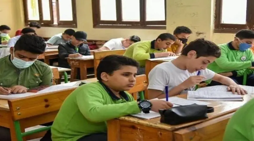 تعليم الجيزة: السماح بإعادة تقييمات شهر نوفمبر لطلاب سنوات النقل المتغيبين بعذر مرضي