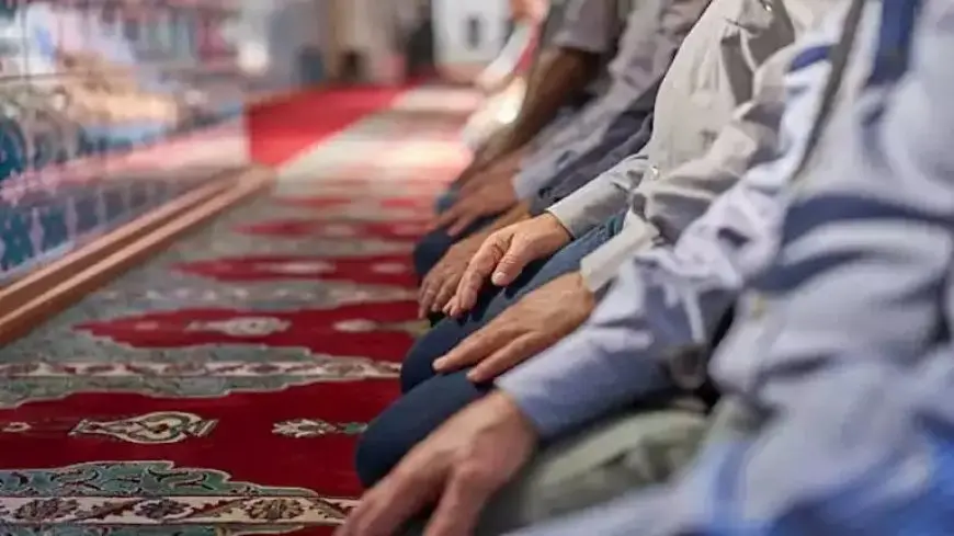 هل يجوز الصلاة فى المسجد حال الإصابة بدور برد؟.. أمين الفتوى يُجيب