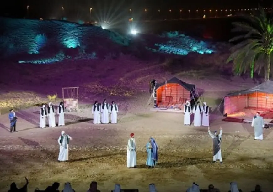 عرض الزينة في رابع أيام مهرجان الشارقة للمسرح الصحراوي