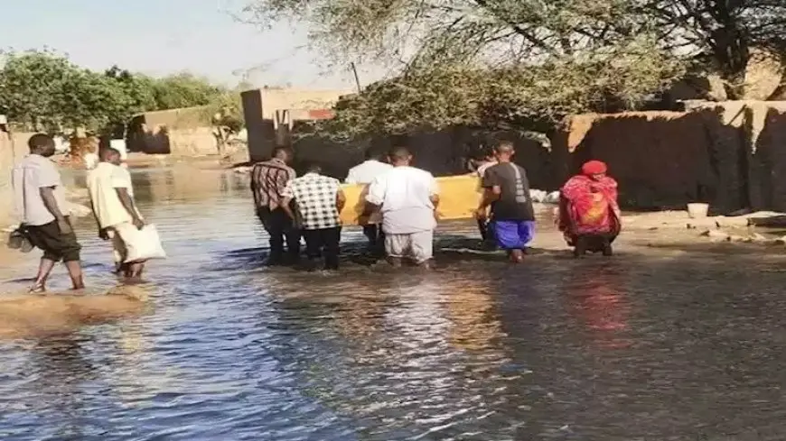 فيضانات النيل الأبيض في السودان تهدد آلاف السكان