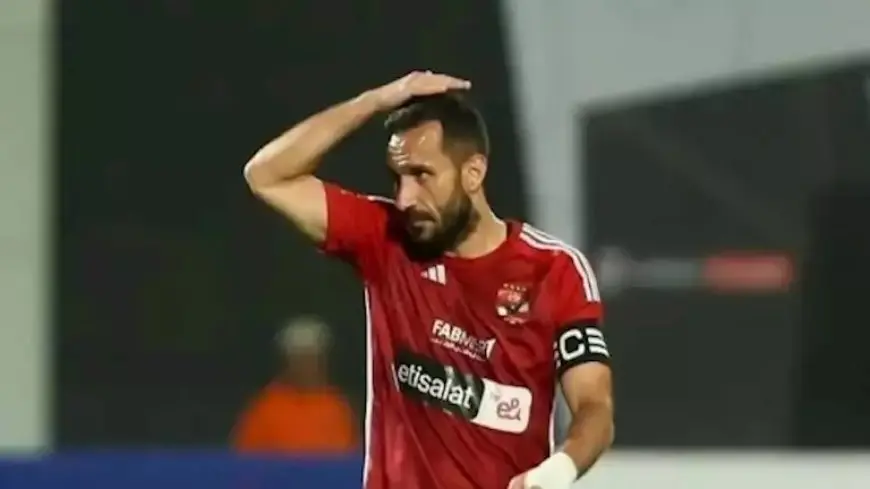 بعد إعلان رحيله عن الأهلي.. محمد علي رزق يودع علي معلول بهذه الطريقة