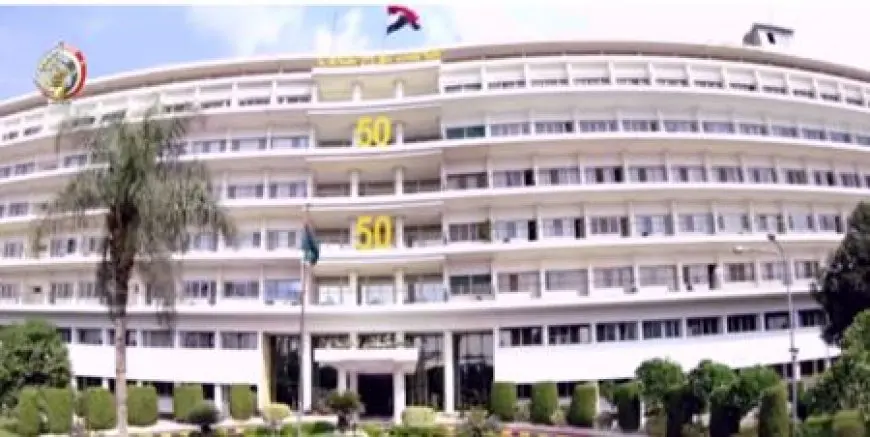 خبير عالمى بالمجمع الطبى للقوات المسلحة بكوبرى القبة فى جراحة الفم والوجه والفكين