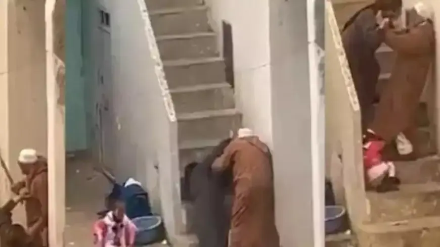 غضب في المغرب بعد فيديو يظهر مسنًّا يعتدي على سيدة وطفلتها- (فيديو)
