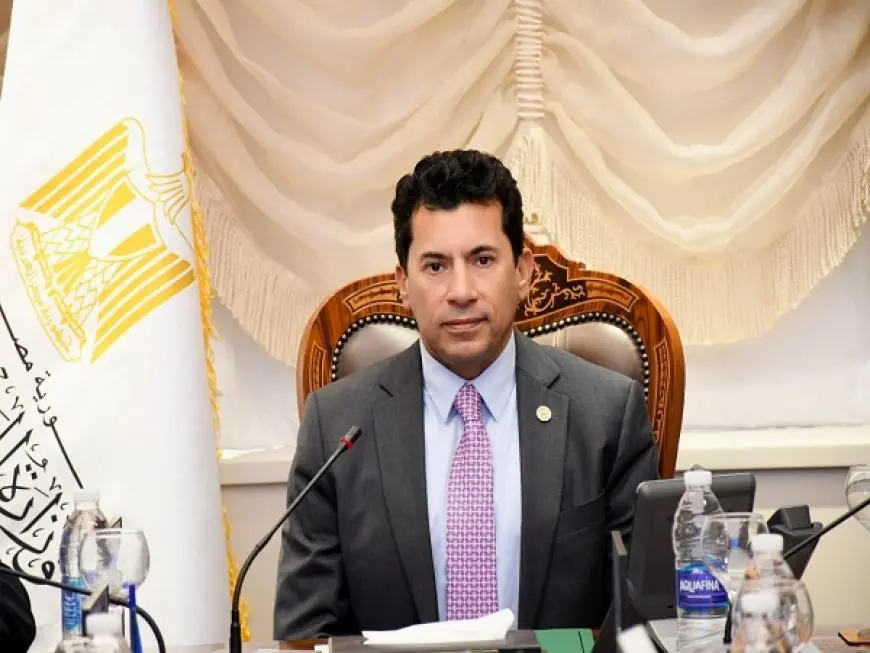 وزير الرياضة يبحث تطوير الراليات الصحراوية