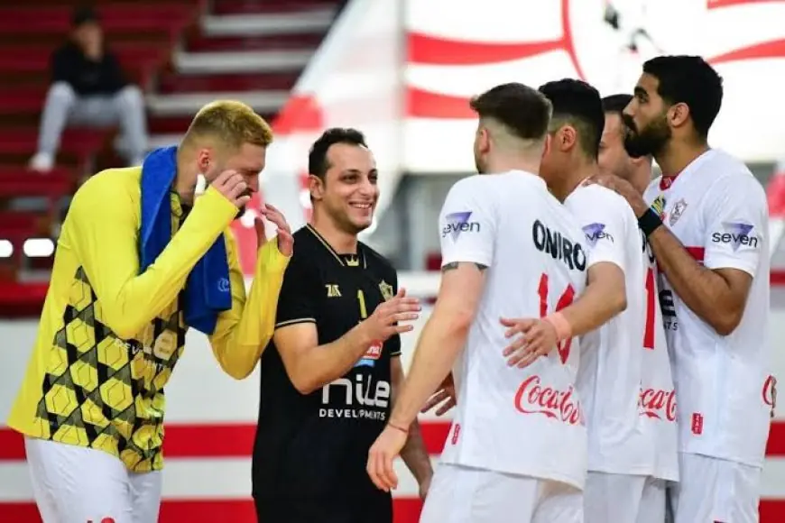 طائرة الزمالك تفوز على سموحة