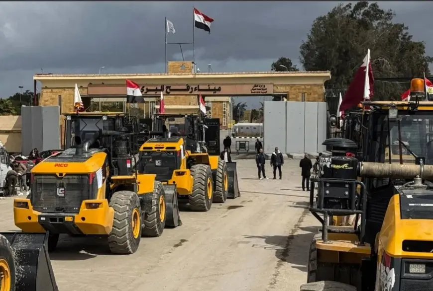 مدير المنظمات الأهلية الفلسطينية: دخول المعدات الثقيلة إشارة أمل جديدة ترسلها لنا مصر