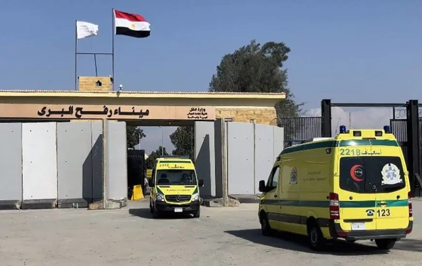 بدء استقبال الدفعة 31 للمصابين الفلسطينيين في معبر رفح البري
