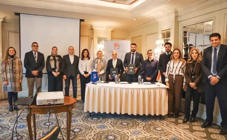مؤسسة البنك التجارى الدولى تواصل دعم حملة «شتاء أدفى» لكساء 100 ألف طفل