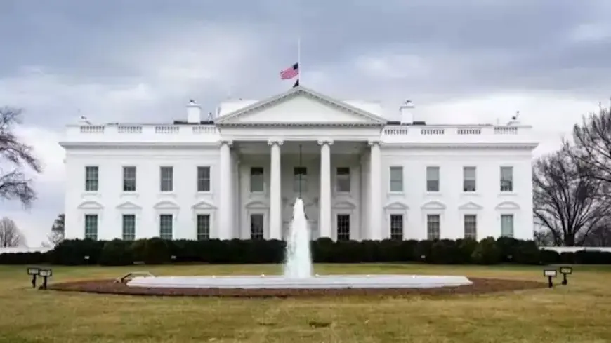البيت الأبيض: التعامل مع إيران يمكن أن يكون عسكريًا أو عبر اتفاق