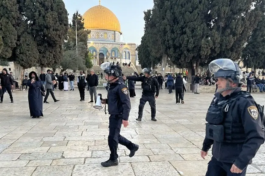 وزير الأوقاف الفلسطيني: الاحتلال يرفض تسليم الحرم الإبراهيمي للجمعة الثالثة في رمضان
