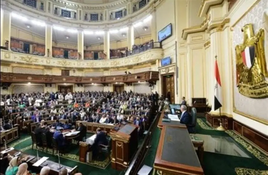 مجلس النواب يوافق على مشروع قانون العمل في مجموعه