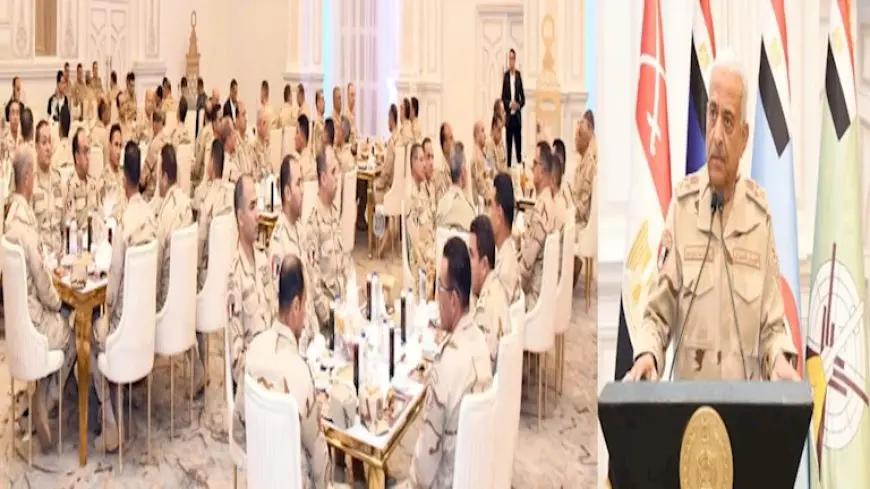 صور- وزير الدفاع يشارك مقاتلي قوات الدفاع الجوي تناول وجبة الإفطار