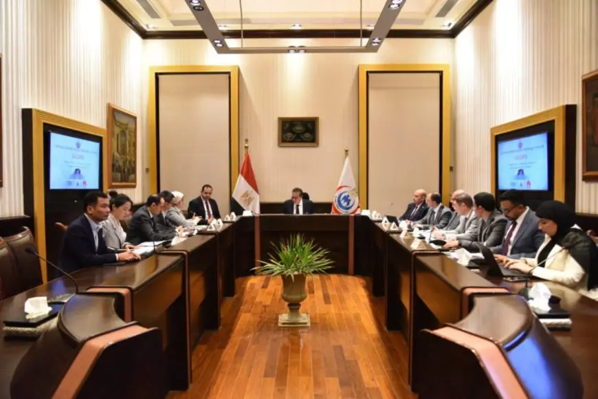 وزير الصحة يعقد اجتماعا بشأن مشروع إنشاء شبكة وطنية متكاملة للباثولوجيا الرقمية