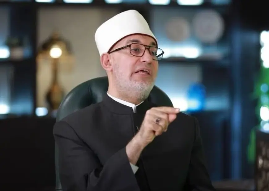 فيديو.. مفتي الجمهورية يوضح حكم اعتكاف المرأة في المسجد
