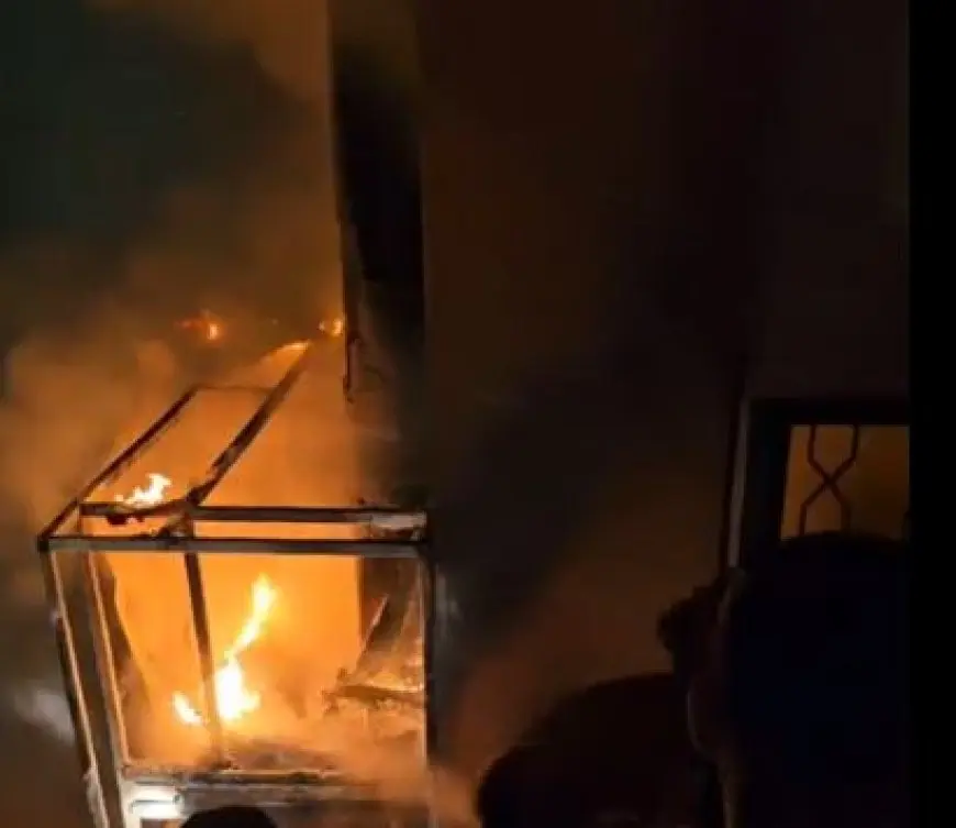 فيديو.. غارة إسرائيلية على مجمع ناصر الطبي جنوبي غزة واندلاع حريق كبير