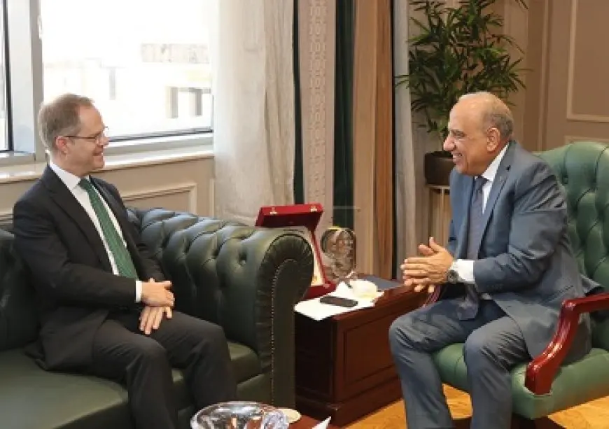وزير الكهرباء: التعاون مستمر مع الجانب البريطاني لجذب المزيد من الشركات خاصة الطاقة النظيفة