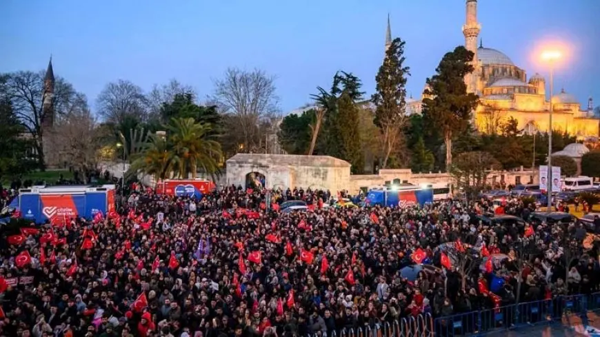 أردوغان يتهم المتظاهرين على احتجاز رئيس بلدية إسطنبول بـ”التحول إلى العنف”