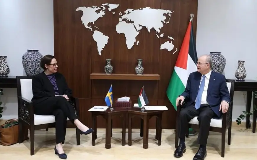 رئيس الوزراء الفلسطيني يبحث مع وزيرة خارجية السويد الأوضاع في غزة والضفة الغربية