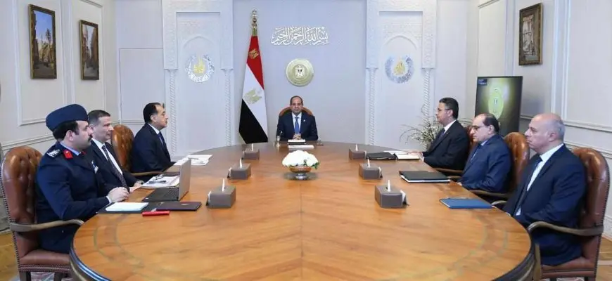 السيسي يبحث تفعيل البورصة السلعية لتحقيق الأمن الغذائي وضبط الأسواق