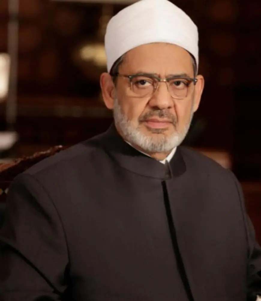محاذير تُحرم العبد من إجابة الدعاء.. شيخ الأزهر يوضح