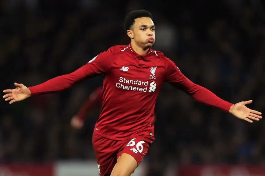 ألكسندر أرنولد يوافق على شروط انتقاله إلى ريال مدريد