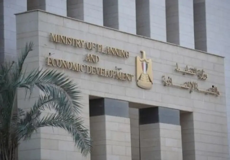 نشاط الصناعة التحويلية غير البترولية يسجل نموا بـ17.7% خلال الربع الثاني من 2024-2025