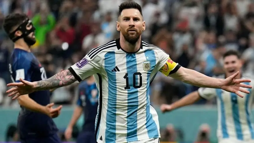 ألفاريز: كنا سنفوز على البرازيل بسبعة أهداف في وجود ميسي