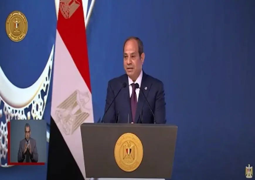 الرئيس السيسي: بتجي لي تقارير كتير من برا وجوا مصر.. وصلابة المصريين مقدرة جدا