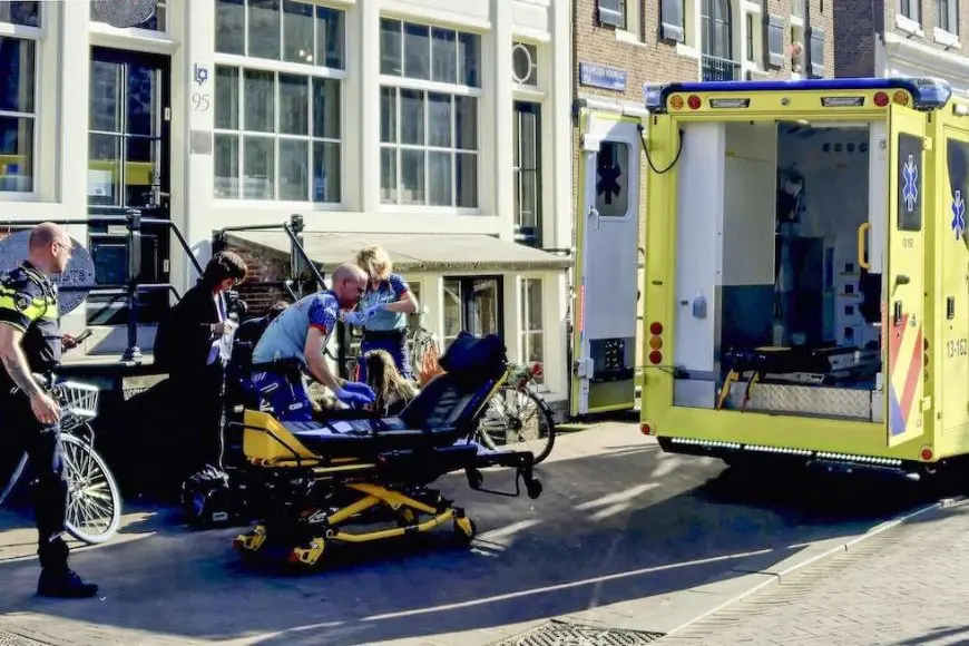 هولندا: إصابة 5 أشخاص فى حادث طعن بوسط امستردام