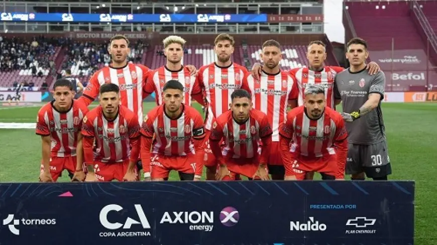 لابلاتا يواصل نتائجه الباهتة ويسقط أمام باراكاس بالدوري الأرجنتيني