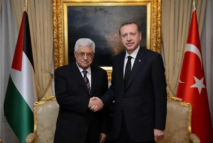 أردوغان وعباس يبحثان خلال اتصال هاتفي الاعتداءات الإسرائيلية وقضايا إقليمية ودولية