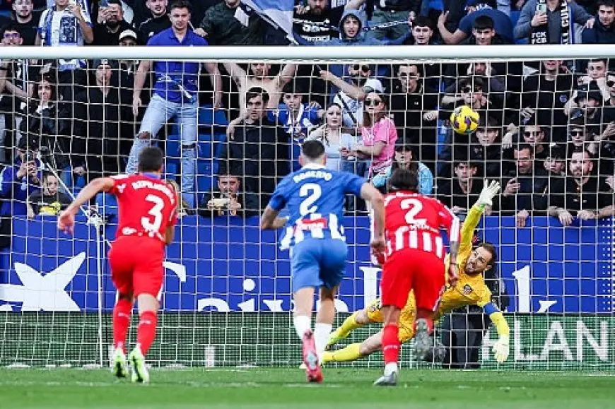 أتلتيكو مدريد يتعادل مع إسبانيول ويواصل الابتعاد عن صراع الصدارة