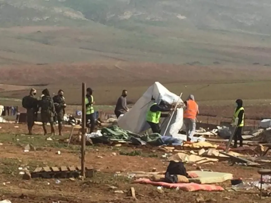مستعمرون يهاجمون خيام الفلسطينيين في الأغوار الشمالية