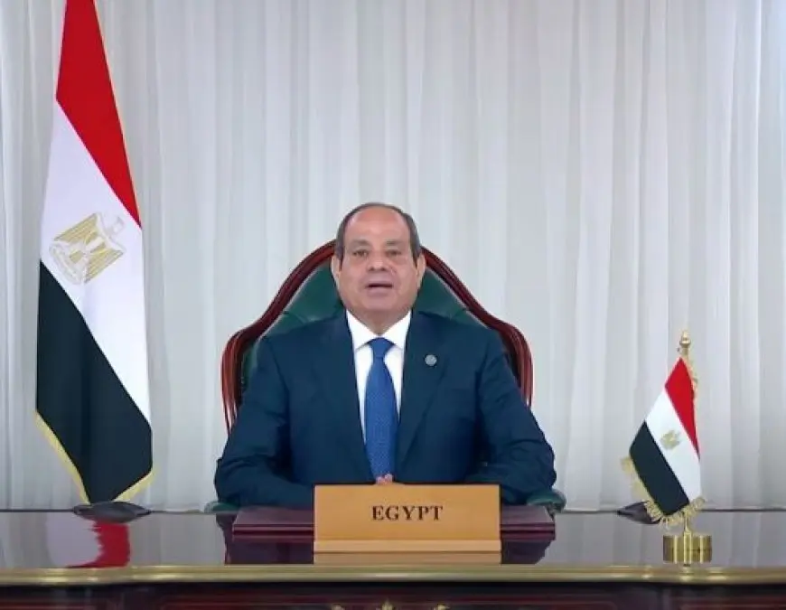 السيسي يهنئ منتخب مصر لسلاح السيف بفوزه التاريخي بكأس العالم