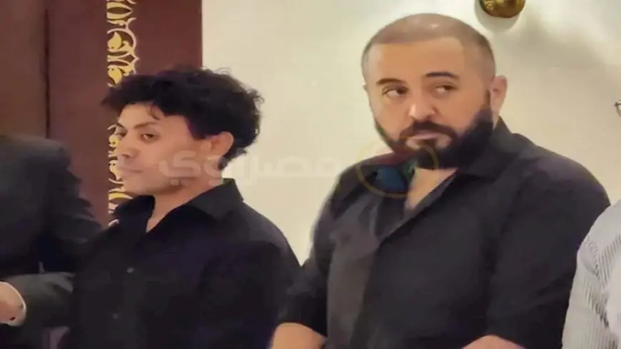 “الجميلة الرقيقة”..عمرو عبد العزيز ينعى الفنانة إيناس النجار