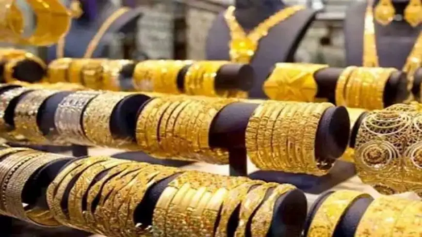 الذهب يقفز إلى مستوى قياسي ويتجه لتحقيق أفضل ربع سنوي منذ 38 عاما.. فما السبب؟