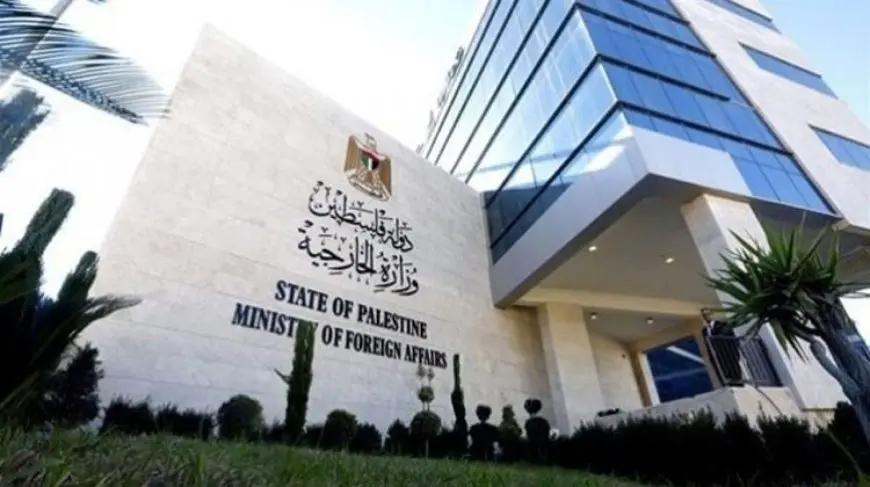 الخارجية الفلسطينية: استقبال رئيس الوزراء المجري لنتنياهو استخفاف بمسار العدالة الدولية