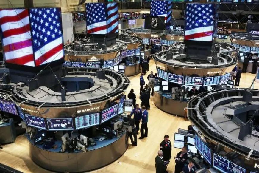 مؤشر داو جونز للأسهم الأمريكية يفقد 1000 نقطة في مستهل التعاملات