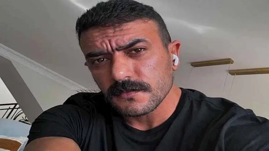 رد أحمد العوضي على الشاب الذي يقلد شخصيته في المسلسلات