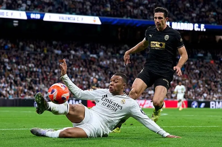 رقم غائب منذ 17 عامًا.. فالنسيا يكتب التاريخ بالفوز على ريال مدريد