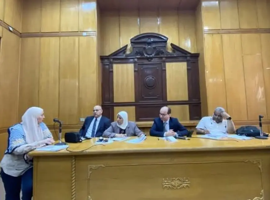 رئيس قطاع الصحة بالقاهرة يتابع إجراءات اعتماد GAHAR لمراكز الرعاية الأولية