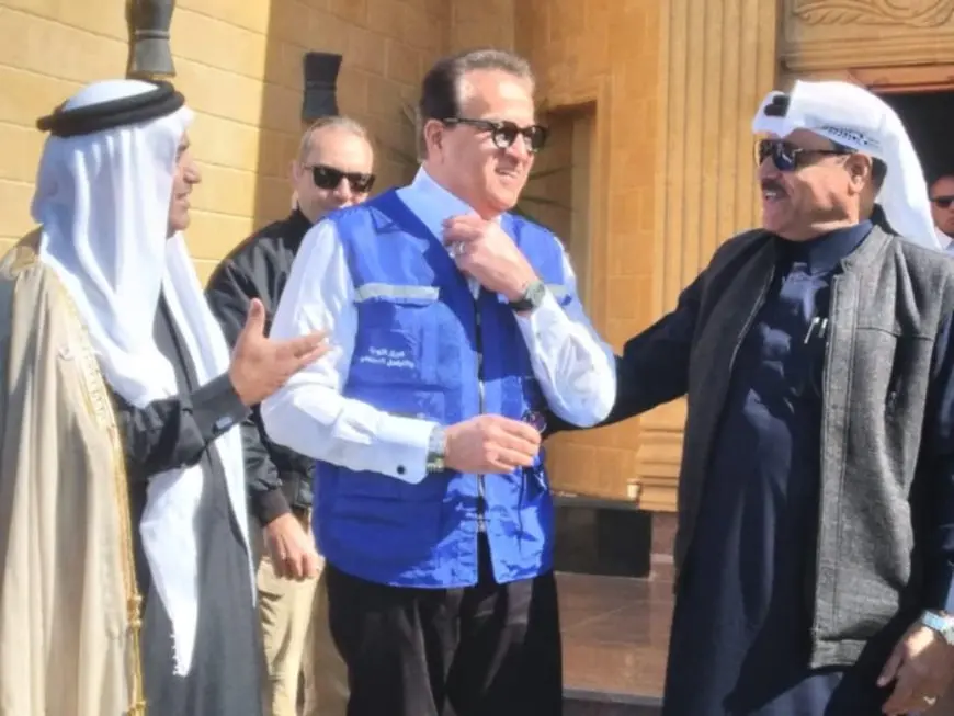 وزير الصحة يتفقد أقسام مستشفى العريش العام