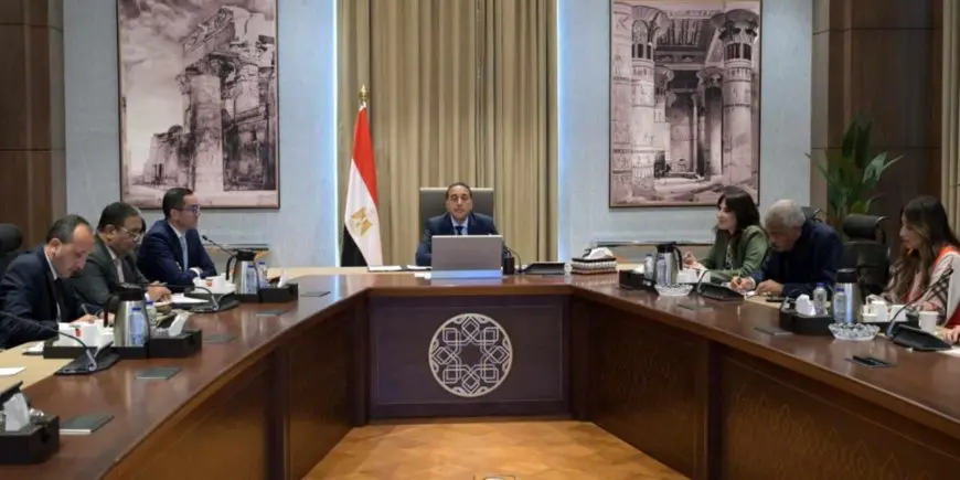 رئيس الوزراء يتابع خطوات وإجراءات تعظيم الاستفادة من منطقة مربع الوزارات.. وطرحها للقطاع الخاص