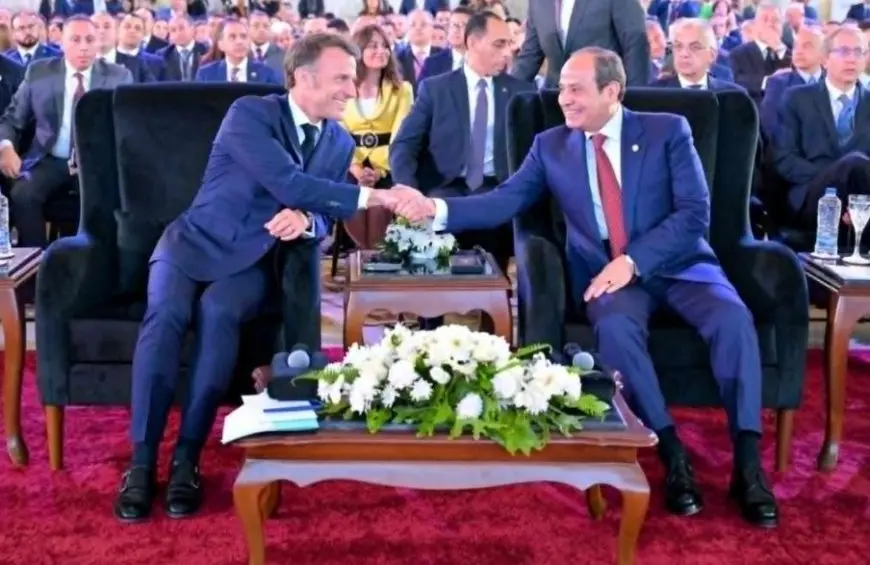 ماكرون: مصر مدهشة بإمكانياتها الأكاديمية على مستوى المنطقة