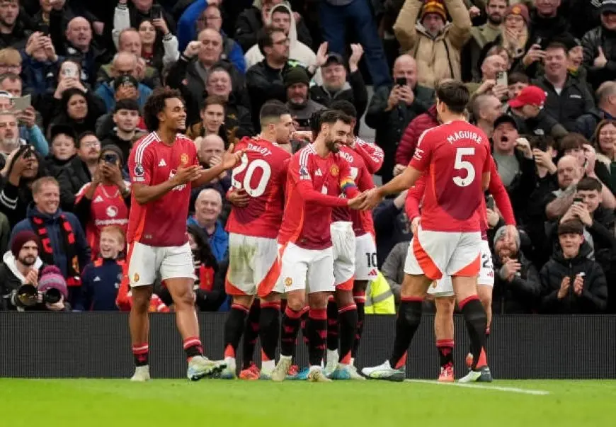 نجم مانشستر يونايتد أفضل لاعب في الدوري الإنجليزي لشهر مارس