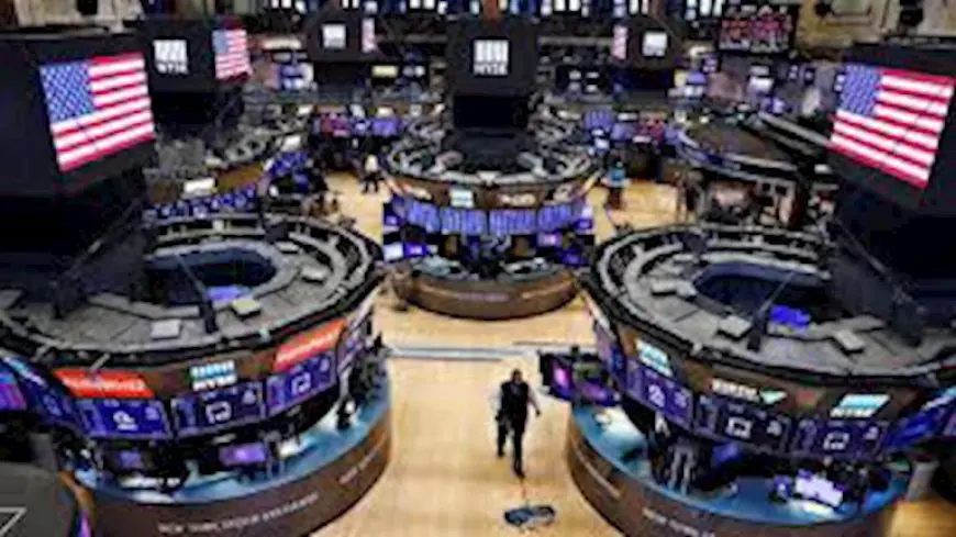 مؤشرات وول ستريت تنتعش بعد دعوة ترامب للأمريكيين