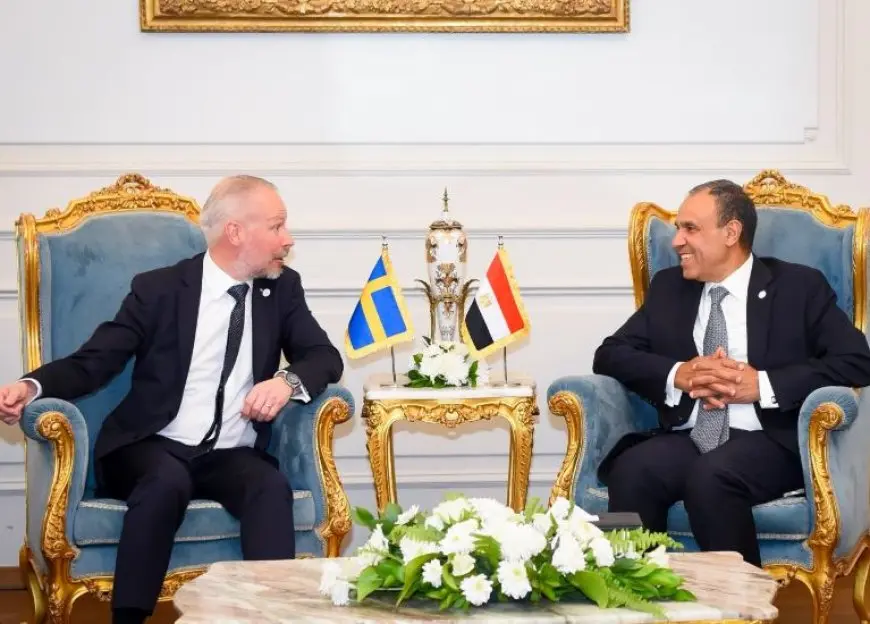 وزير الخارجية يعرب عن التطلع لمواصلة العمل للارتقاء بالعلاقات مع السويد إلى آفاق أوسع
